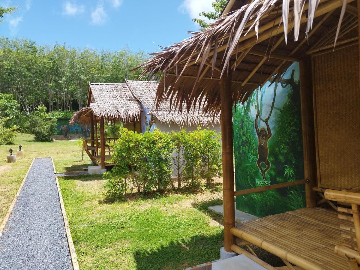 Palm Garden Bungalows Ko Lanta Buitenkant foto